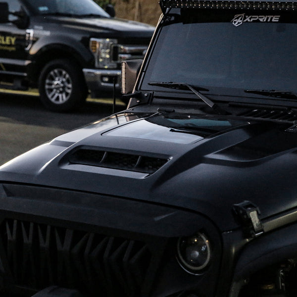 Jeep Wrangler JK Hood with Visible Engine Interior | ZR1