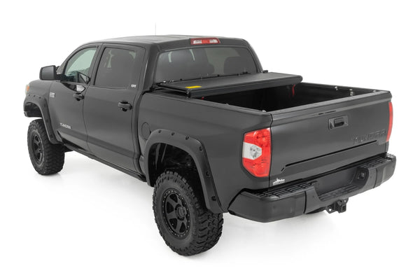 Hard Low Profile Bed Cover 5'7" Bed | Toyota Tundra 2WD/4WD (2007-2021)