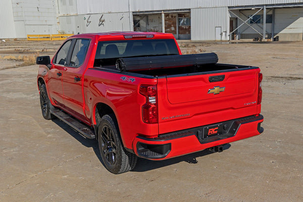 Hard Roll Up Bed Cover 5'10" Bed | Chevy/GMC Sierra 1500 (19-25)/Silverado 1500 (19-25)