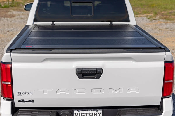 Hard Low Profile Bed Cover 5' Bed | Toyota Tacoma 2WD/4WD (2024-2025)